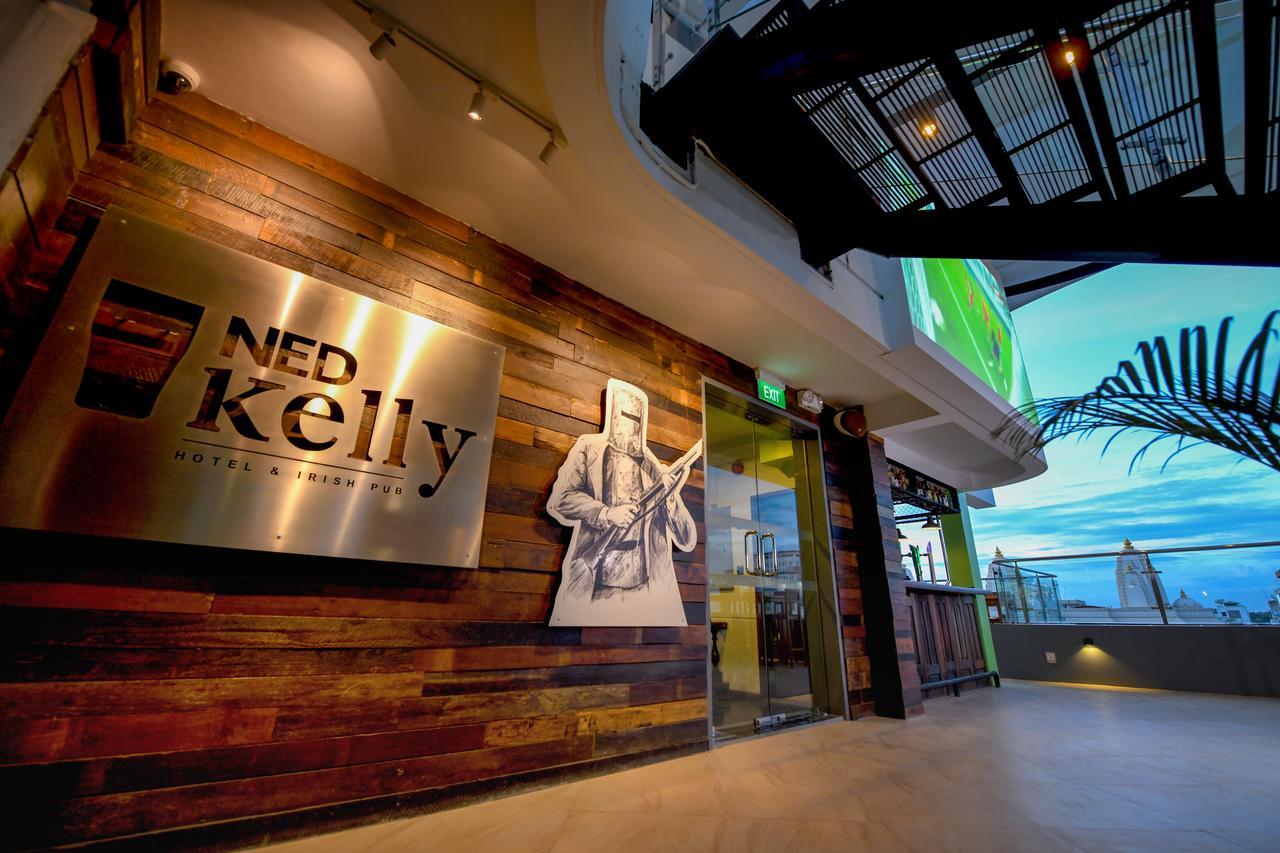 Ned Kelly Hotel & Irish Pub Мандалай Экстерьер фото